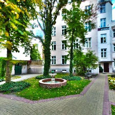 Nathan'S Villa Hostel Varşovia Exterior foto